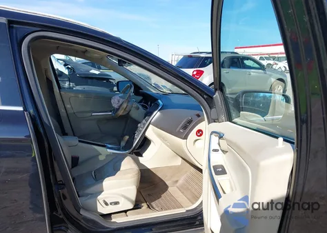 2012 Volvo Xc60 3.2/3.2 Platinum/3.2 Premier/3.2 Premier Plus из США, поврежденный, VIN YV4952DLXC2297485